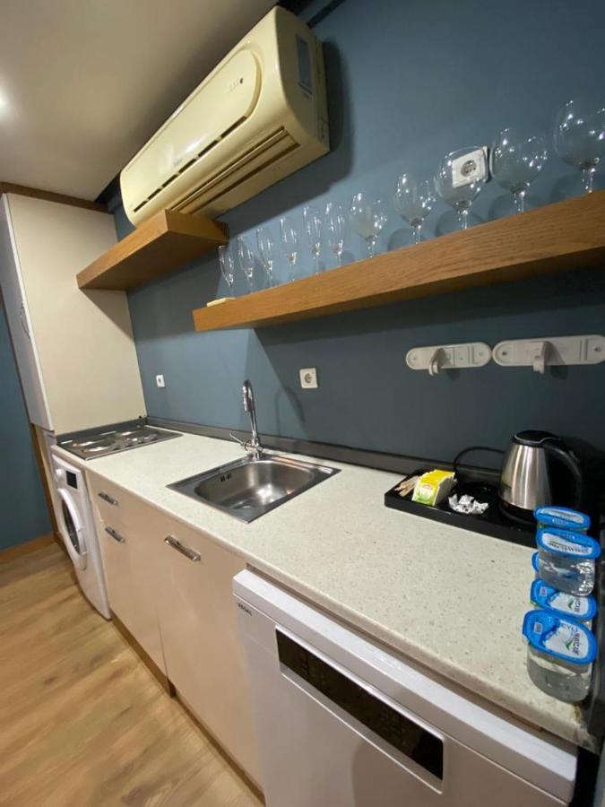 Dry Suits Apartment Истанбул Екстериор снимка