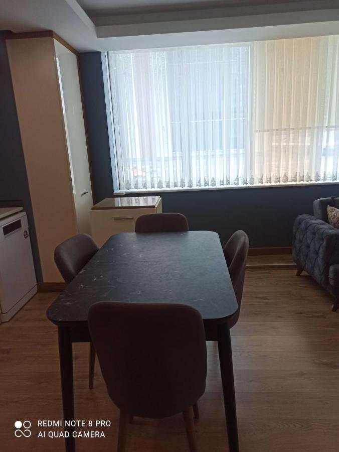 Dry Suits Apartment Истанбул Екстериор снимка